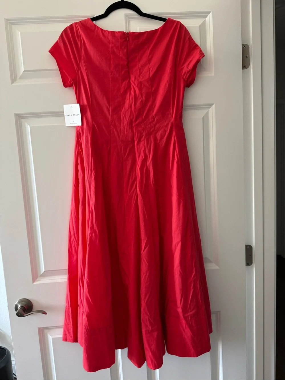 Ellen Tracy crisp breathable